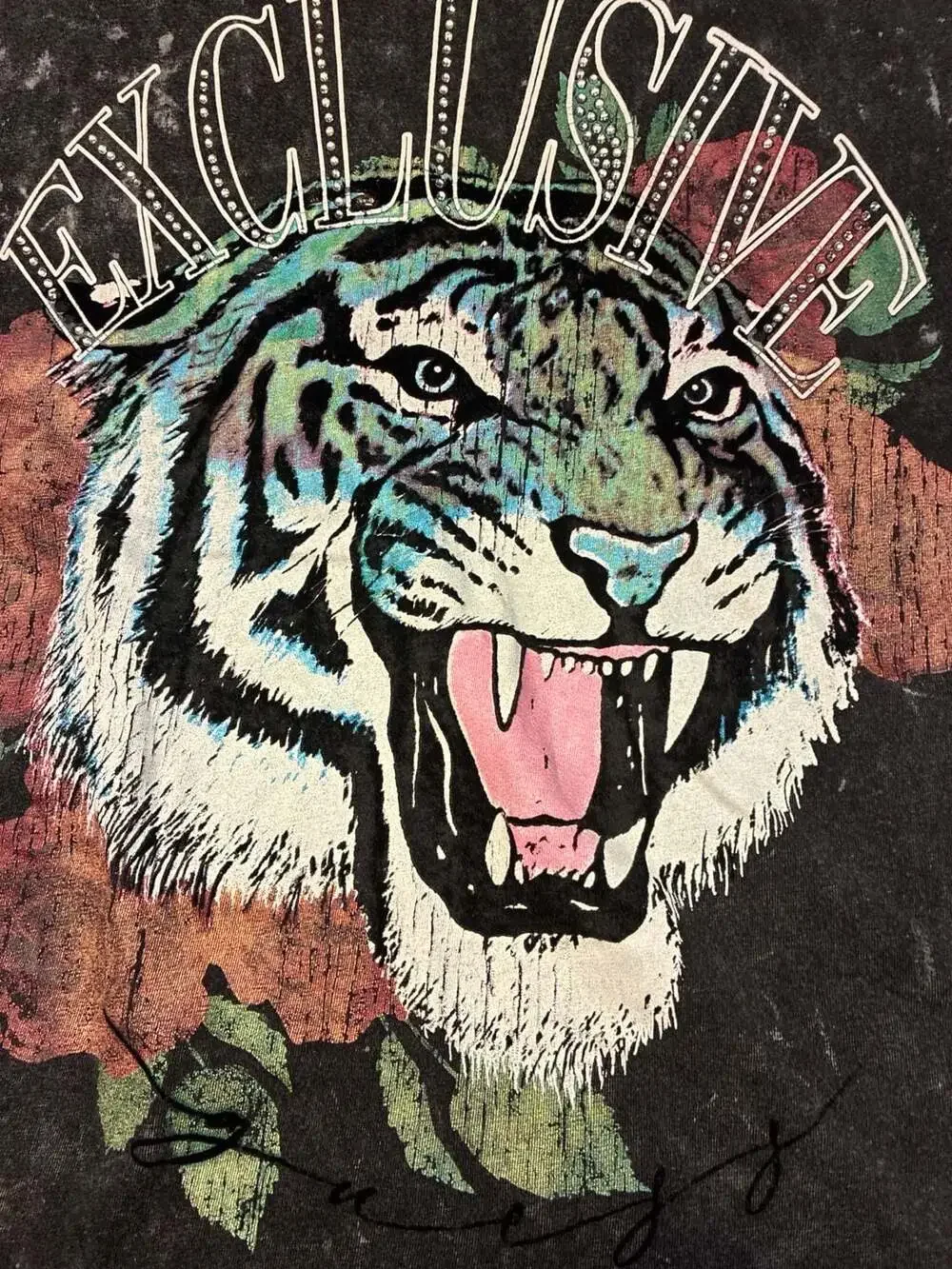 Guess SmartGuess Acid Wash Tiger Graphic T-Shirt with Rhinestones Size XL - Picture 7 of 9
